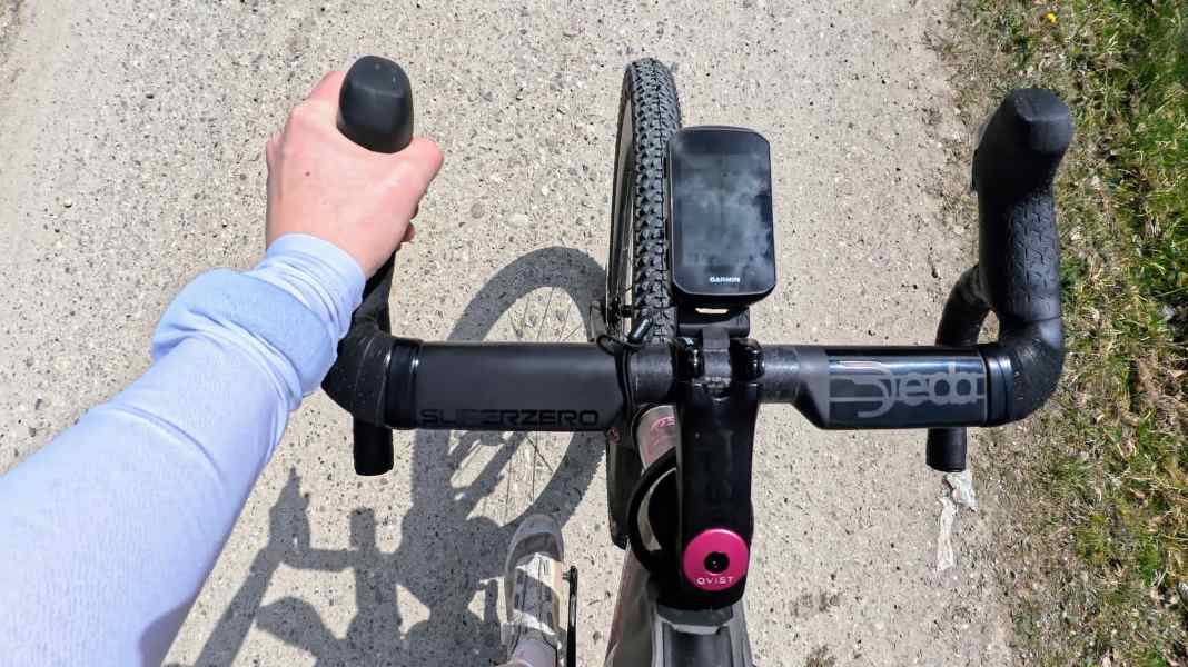 UCI banned list: Jersey bags and large cycling computers are banned