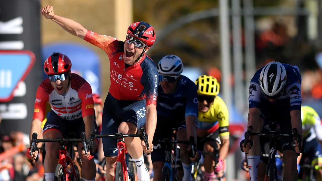 Tour of the Basque Country: Hayter sprints to victory on stage 1