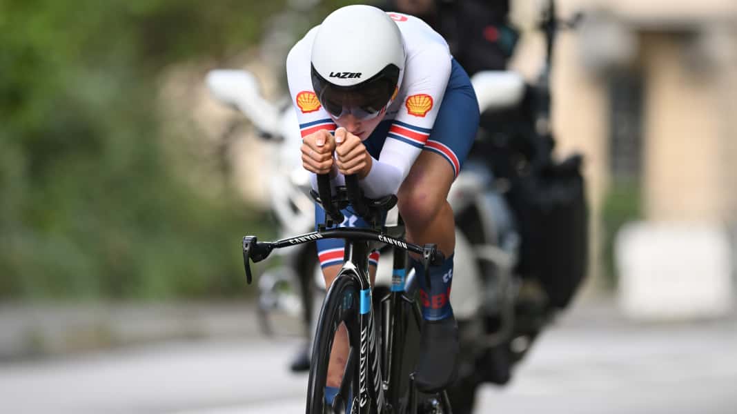Championnats du monde de cyclisme 2024 : Ferguson remporte la médaille d'or du contre-la-montre junior féminin