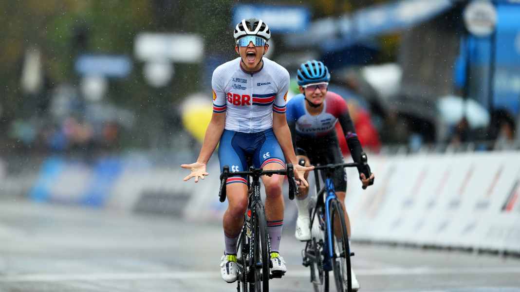 Championnats du monde de cyclisme 2024 : Ferguson couronnée double championne du monde sous la pluie de Zurich