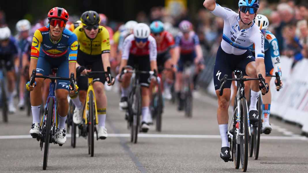Simac Ladies Tour 2024: Wiebes gewinnt 2. Etappe
