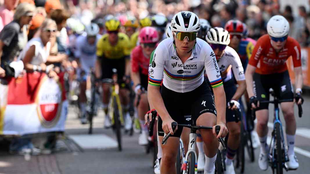 Tour de France Femmes 2025 : TOUR Tech briefing pour la Stage 1