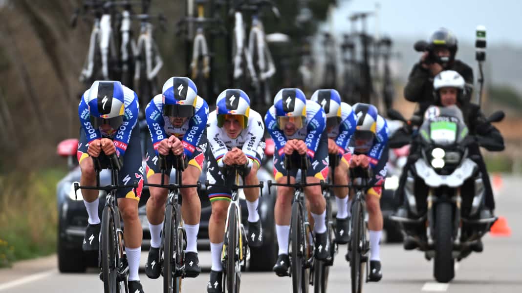 Red Bull-Bora-hansgrohe: Team mit Lipowitz und Evenepoel gewinnt Mannschaftszeitfahren