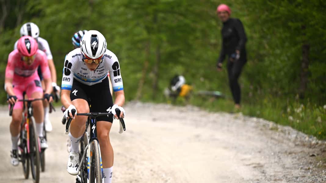 Giro d’Italia Women - 8. Etappe: Vollering gewinnt improvisierte Zielankuft am Colle delle Finestre