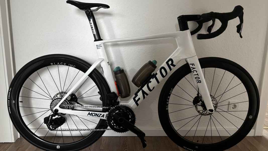 Factor Monza im Dauertest: Die ersten Ausfahrten mit dem Aero-Rennrad