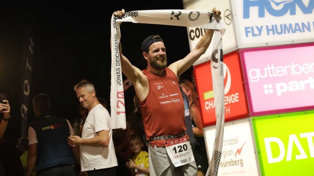 World record: Deichmann finishes 120th triathlon
