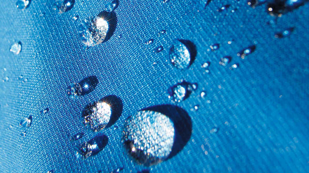 Ratgeber Imprägnieren: So werden Regenjacken fit gemacht für die Regenzeit