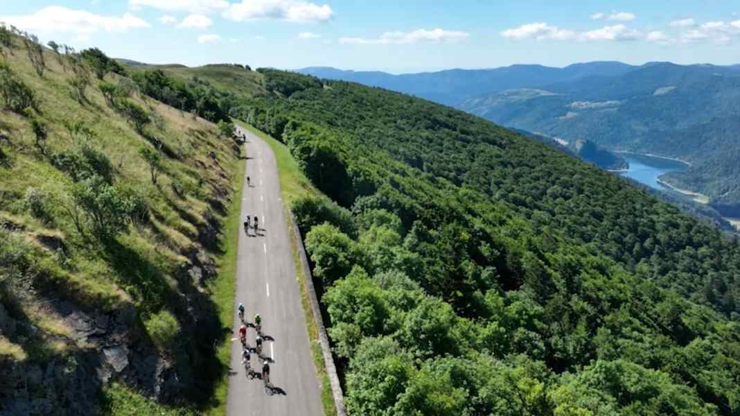 L'Alsacienne: Cycling marathon with Vosges classics