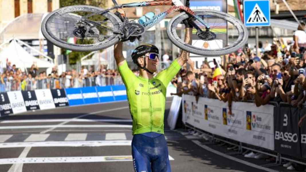 Gravelbike Erlkönige: Mohoric wins with new Merida Silex & Canyon scores points