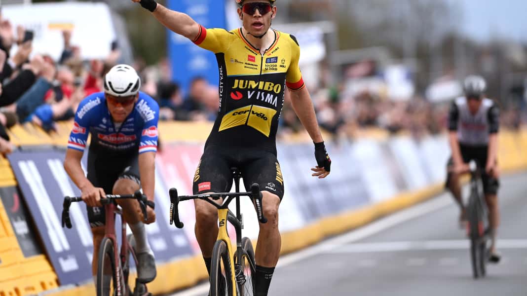 E3 Saxo Classic : Van Aert remporte la répétition générale du Tour des Flandres