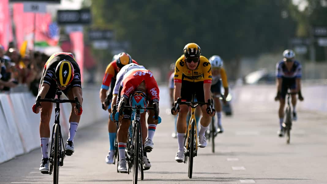 Nach 15 Minuten warten: Merlier siegt zum Auftakt der UAE Tour