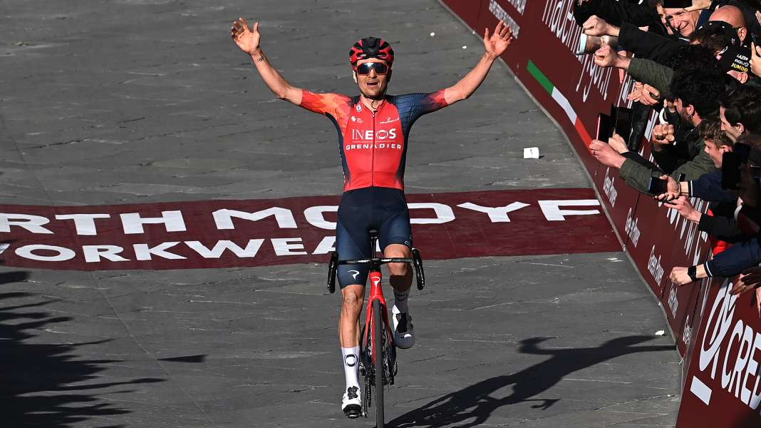 Strade Bianche: Pidcock triumphiert bei Strade Bianche