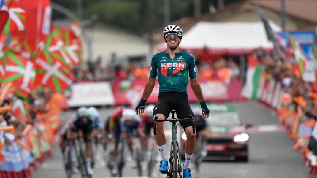 Vuelta 2024: Berrade gewinnt 18. Etappe - Roglic in Lauerstellung