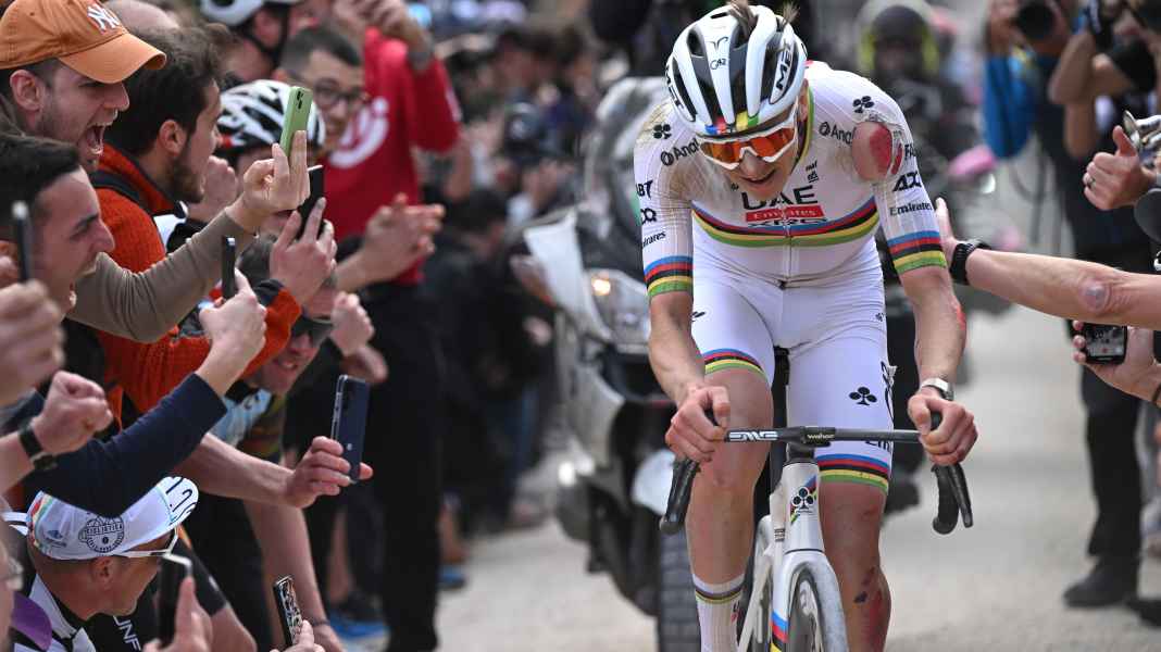 Aus dem Straßengraben zum Sieg: Pogačar übersteht «Moment der Panik»