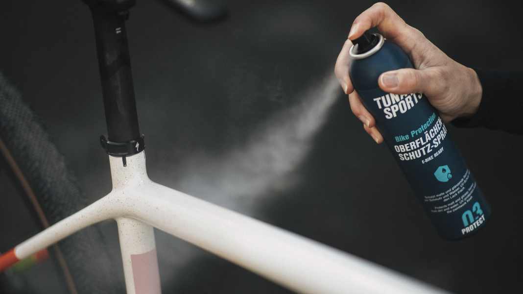 Perfekter Rahmenschutz: Tunap bringt Oberflächenschutz-Spray