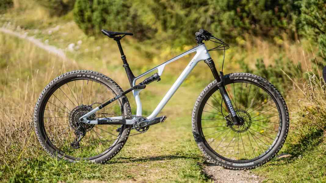 Test Bestseller-Bikes 2023: Marathon-Fully Cube AMS One11 C:68X Pro 29