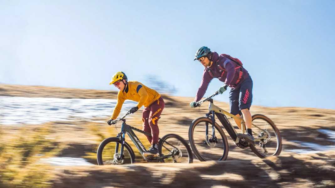 E-Bike Hardtails im Test: BESV TRX und KTM Macina Team im Duell