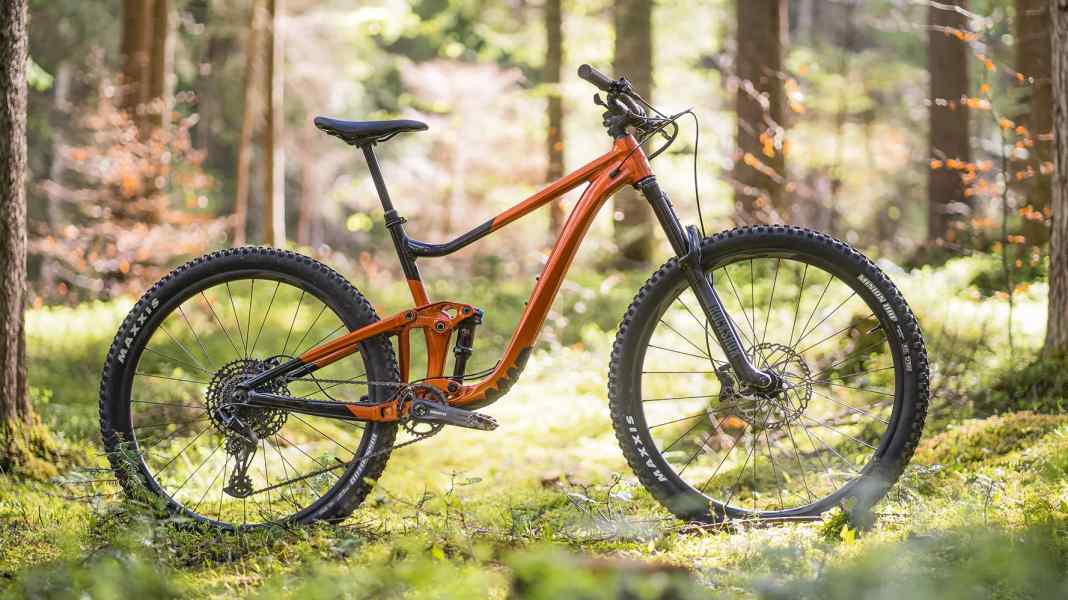 Giant Trance X 2 - Test All Mountain Bikes 2022