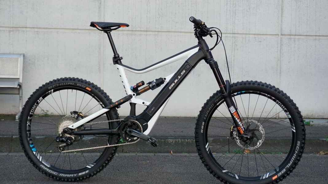 Bulls E-Enduro mit Doppel-Akku
