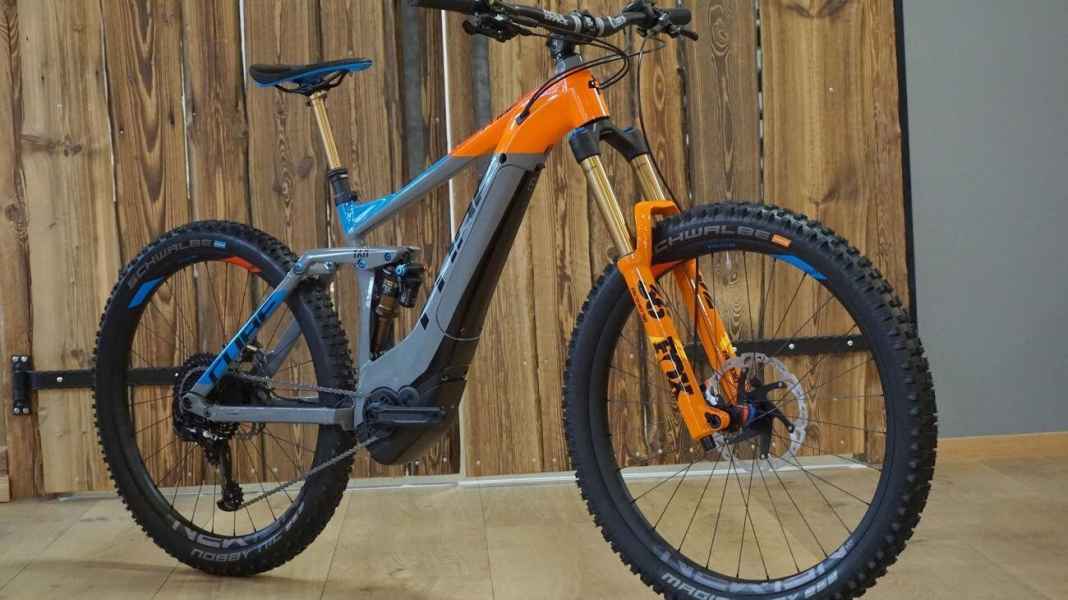 Cube E-MTBs mit Powertube-Akku