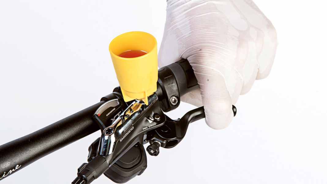 Schrauber-Tipps: Bremsleitung kürzen/Bremse entlüften