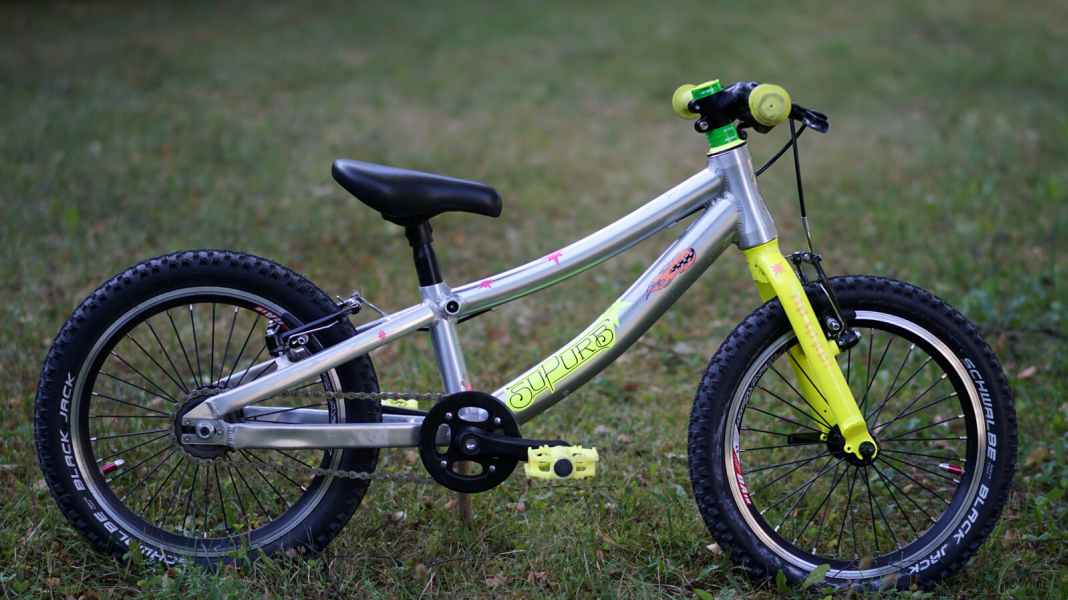 Rassiges MTB für die Kleinsten: Supurb BO16 im Test