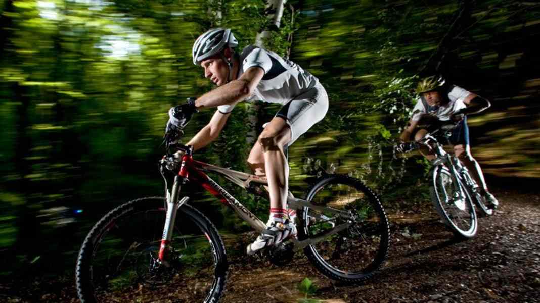 Marathon-Fullys um 3000 Euro