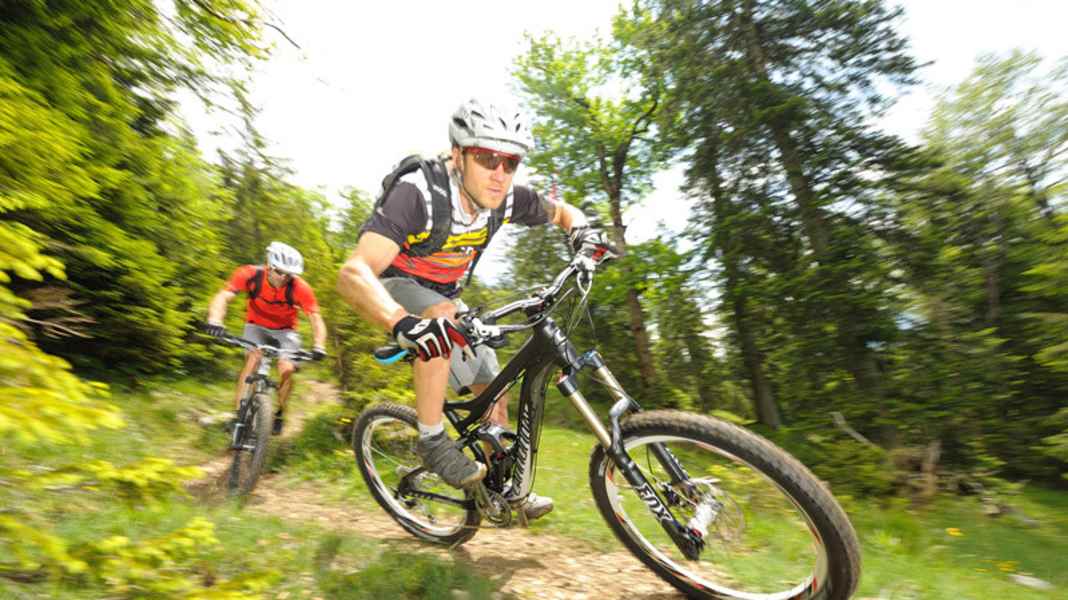 Cannondale Claymore 2 gegen Scott Genius LT 30