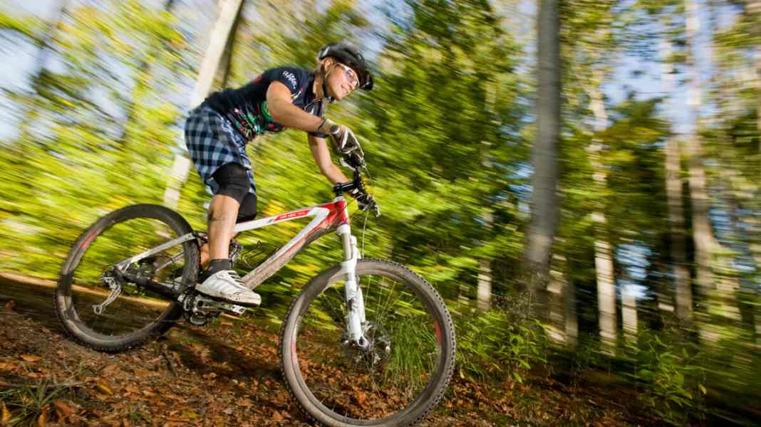 Komfortables Touren-Fully für moderates Gelände