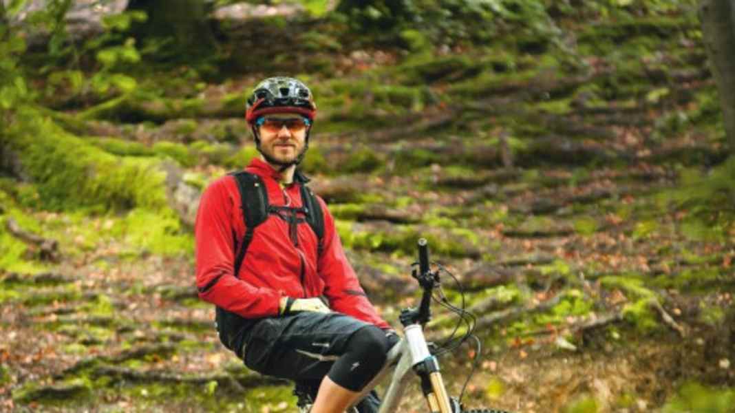 Biken im Herbst: Tipps zur richtigen Kleiderwahl