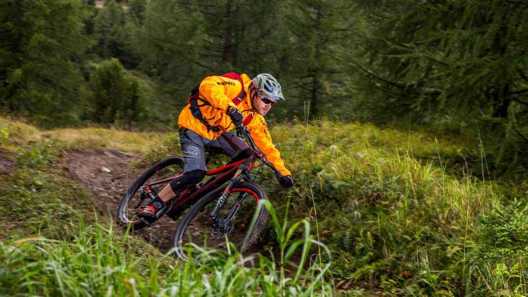 All Mountain Cube Stereo 140 Super HPC SL 29 im Test