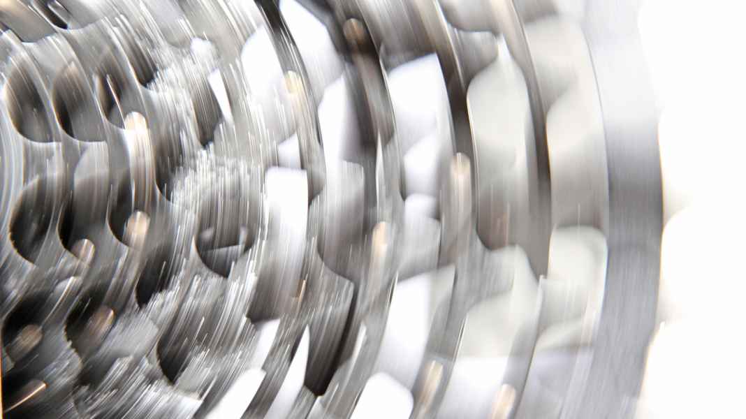 Mehr Ritzel, mehr Verschleiß? Elffach-Antriebe im Test