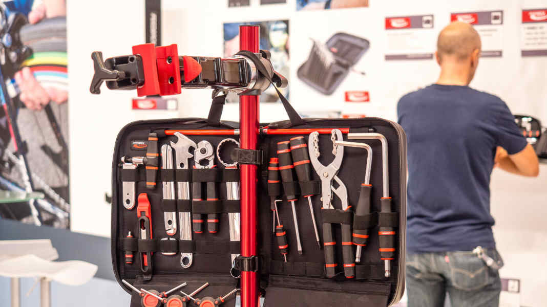 Feedback Sports bringt hochwertige Werkzeug-Sets