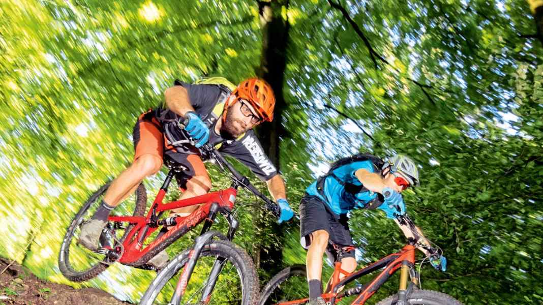 Santa Cruz Hightower gegen YT Industries Jeffsy CF Pro