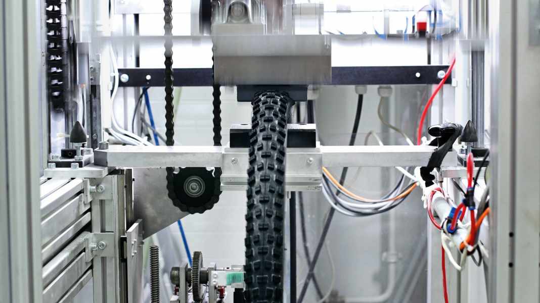 Huck Norris verhindert Reifendurchschläge