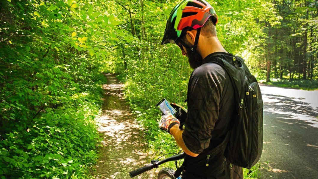 Auf Trails durch die Republik