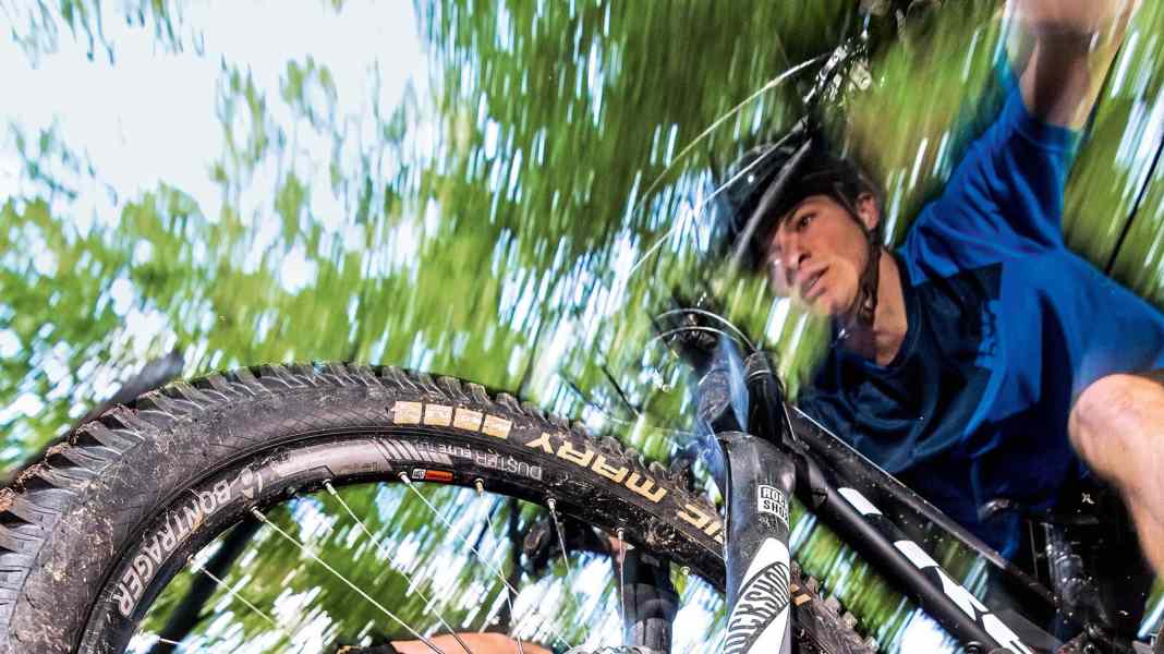 XXL-Stopper: 4 MTB-Bremsen im Labor- und Praxistest