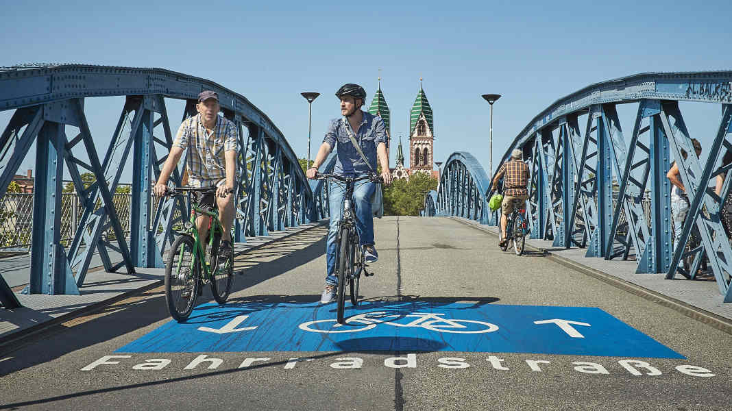 Statikstik Verkehrstote 2022: 474 tote Radfahrerinnen und Radfahrer