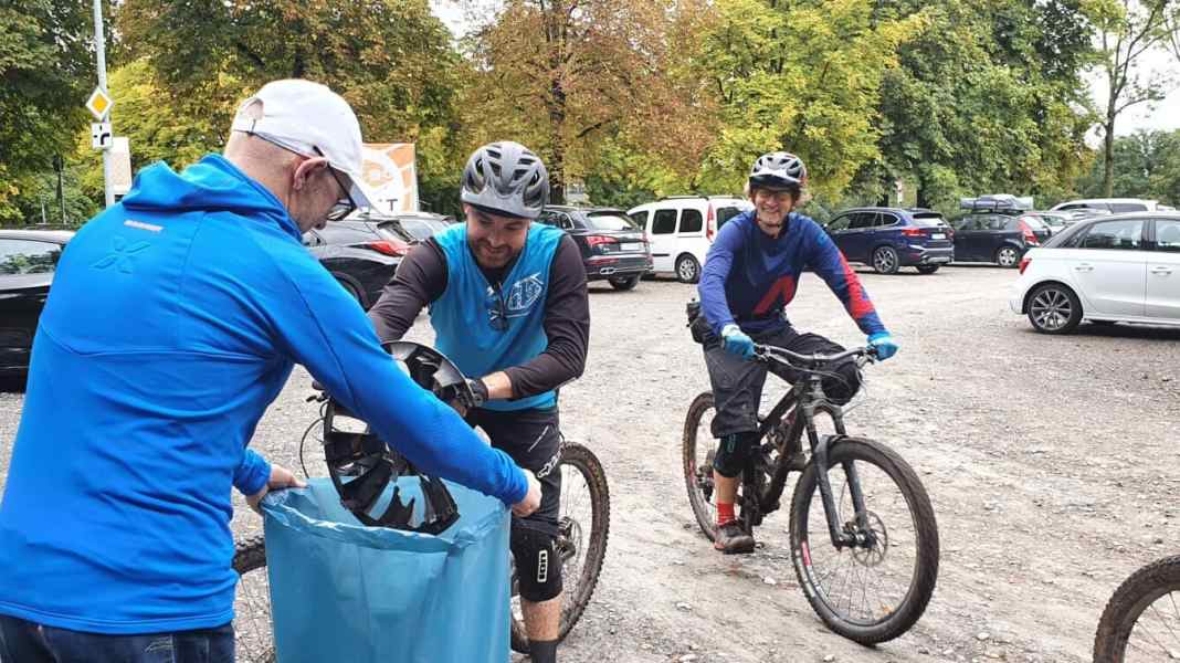 MTB-Verein Stuttgart sammelt Müll