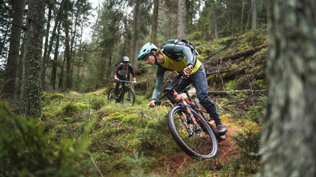Test-Duell: Santa Cruz Blur TR vs Cannondale Scalpel Carbon