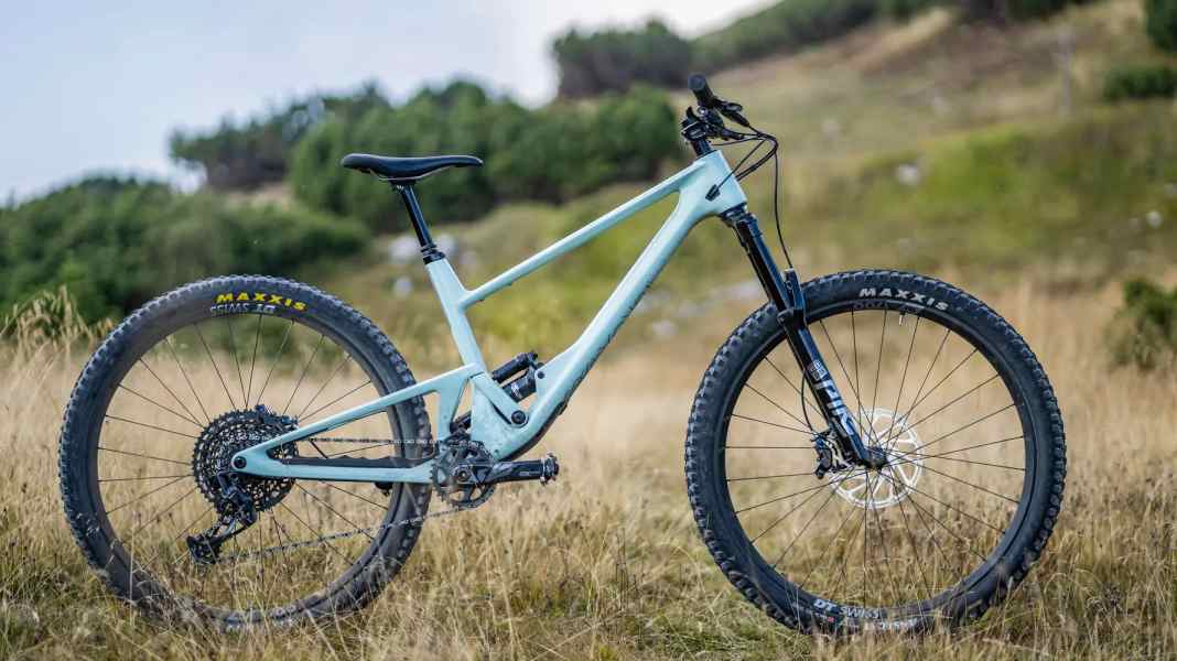 Test Beststeller-Bikes 2023: All Mountain Bike Scor 4060 ST