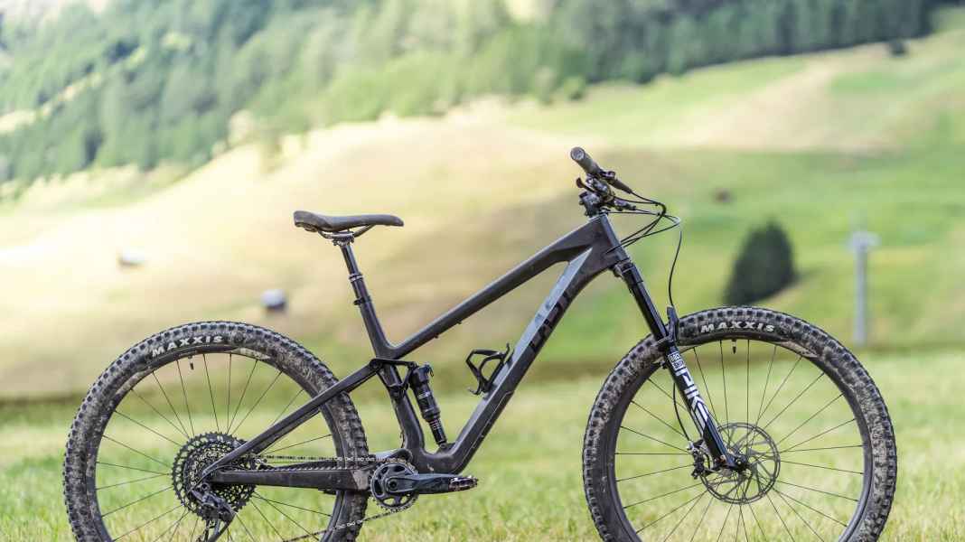 Test Trailbikes 2023: Last Asco