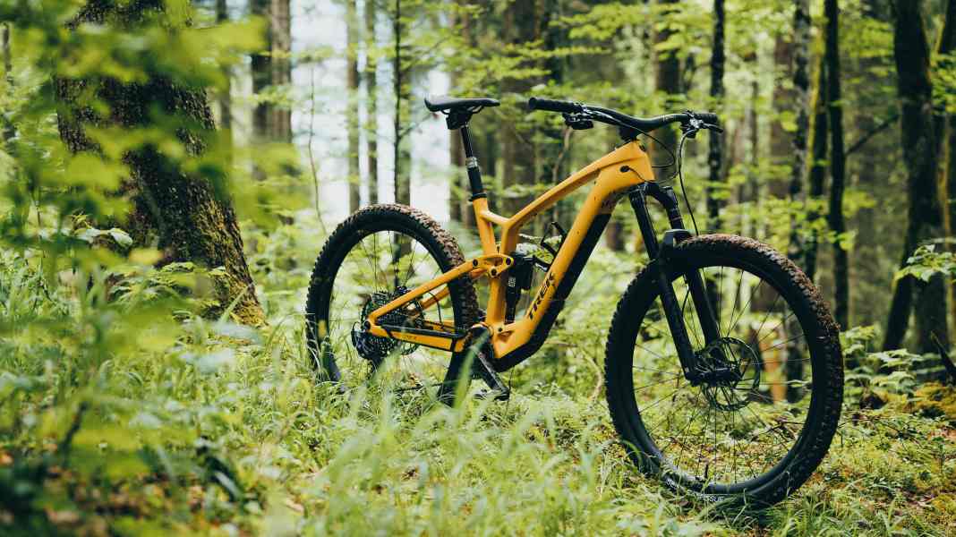 Trek Fuel EXe: Neues E-Mountainbike auf Flüsterkurs