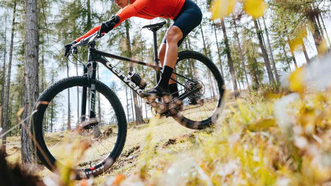 Rennrad-Spezialist Cervelo zeigt sein erstes Mountainbike: Cerevelo ZHT-5 im Test
