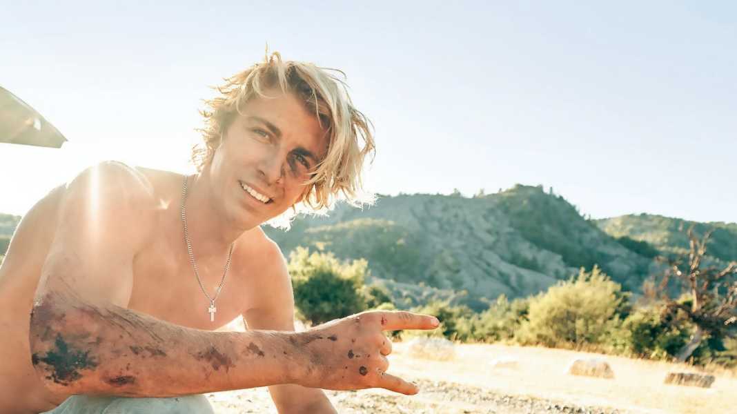 Interview Fabio Wibmer: Vom Bike auf’s Motorbike? Der YouTube-Star redet Klartext