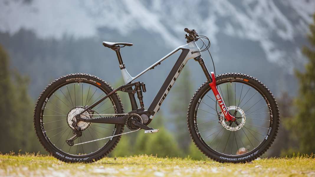 Test E-Enduros 2022: Bulls Sonic EVO EN-SL 2 Carbon