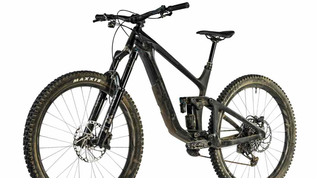Edel-Enduros 2023: Giant Reign Advanced Pro 1 im Test