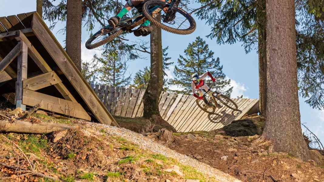 Freeride-Bikes um 3500 Euro im Vergleichstest