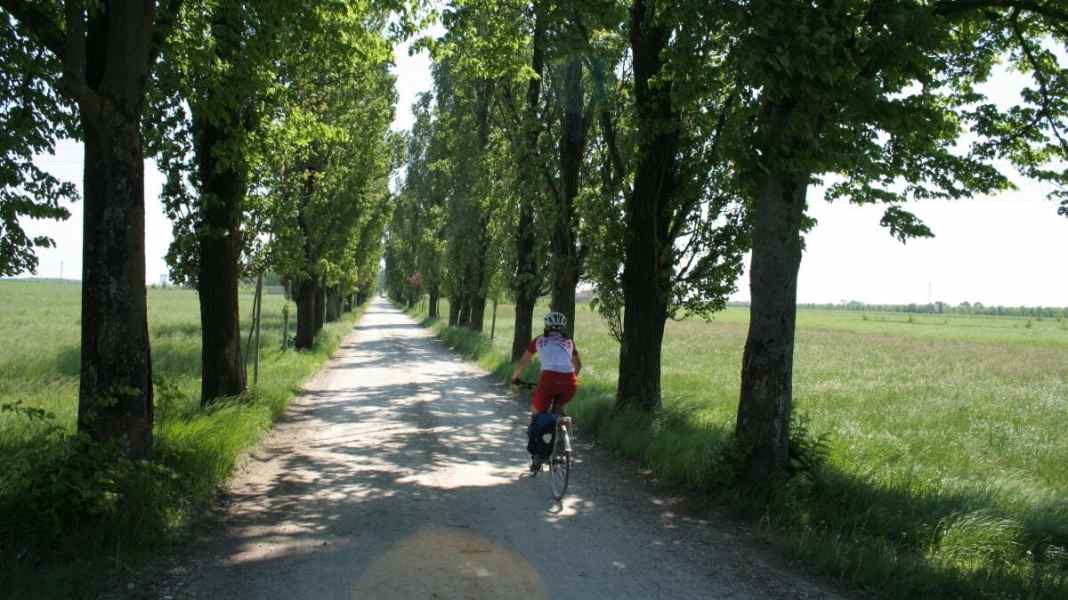 Von Mailand zur Adria auf zwei Rädern