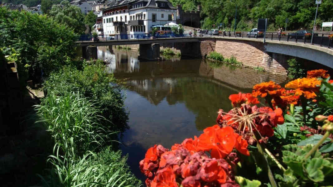 Auf dem Kyll-Radweg steigungsfrei durchs Mittelgebirge